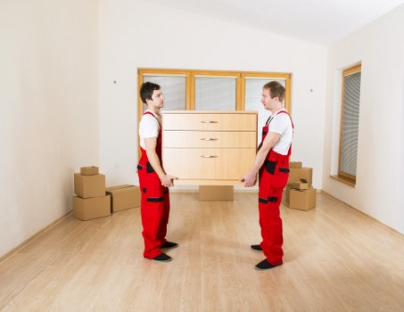 Organised storage unit suitable for short-term storage in Edgware